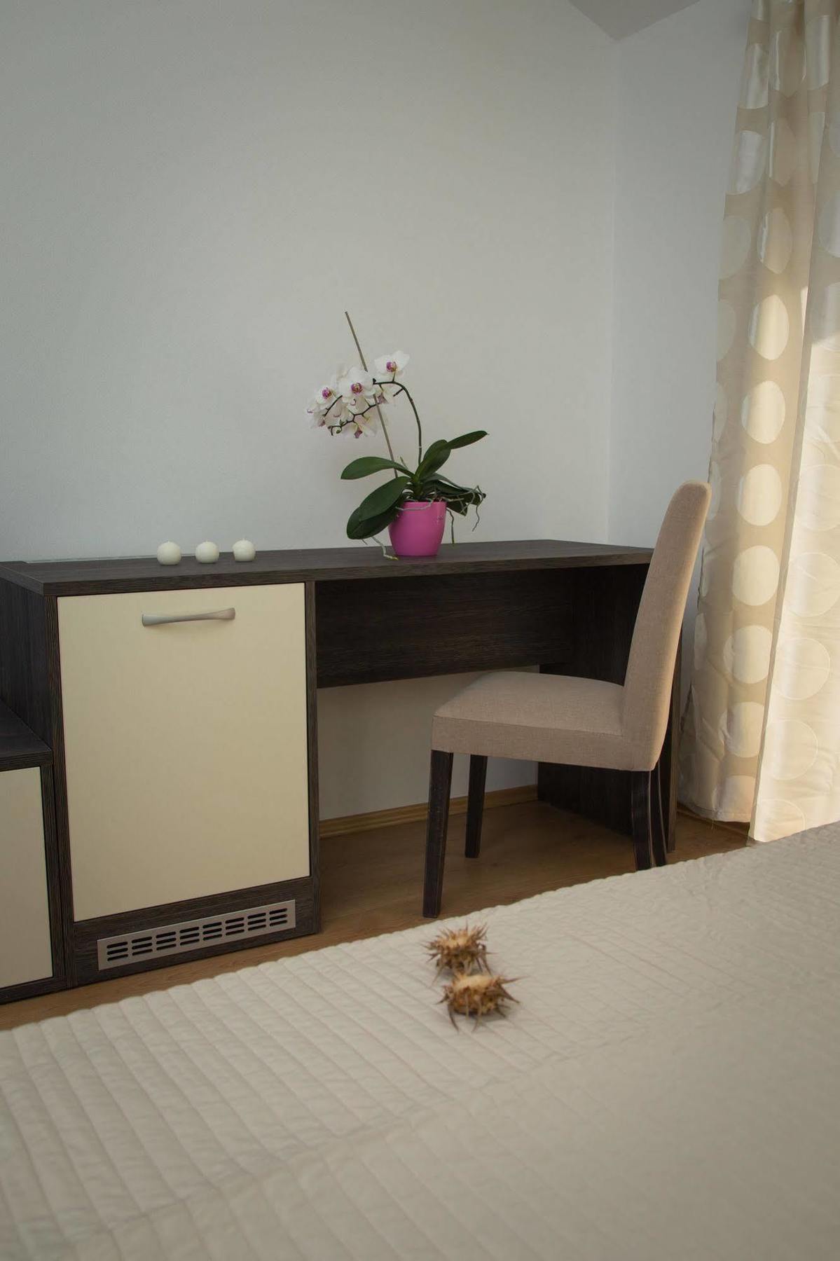 Bed & Breakfast Marta & Tona Kustici Exterior photo